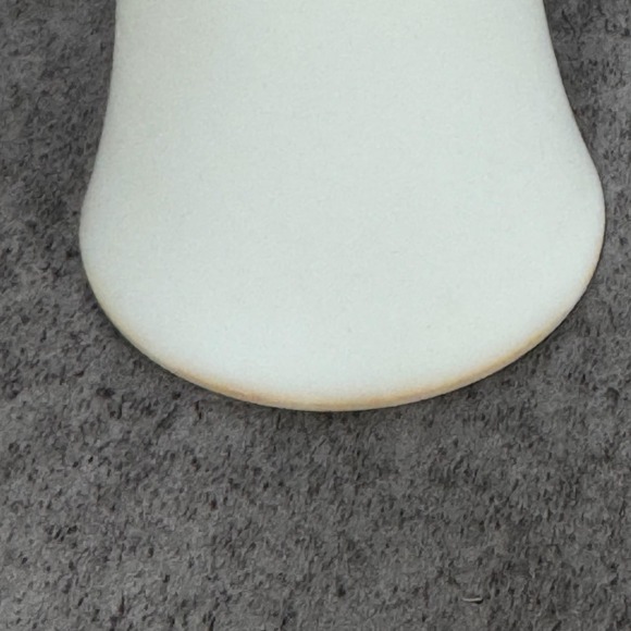 Vintage Tupperware hourglass shaker 6" - Picture 9 of 9